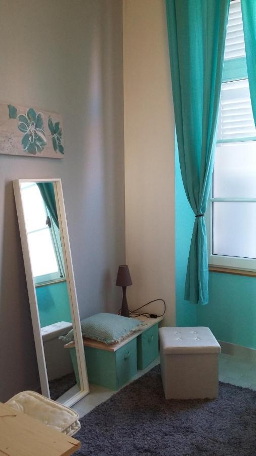 Appartement Dans Maison De Charme Doullens Kültér fotó